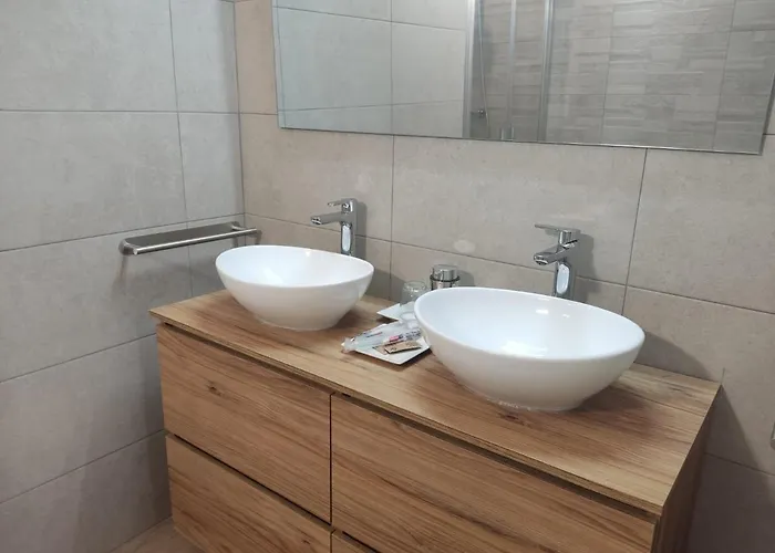 Pensionat Armada Sacra A Teixeira Ourense